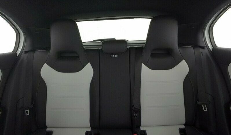 Mercedes-Benz A 200 d Premium AMG Line pieno
