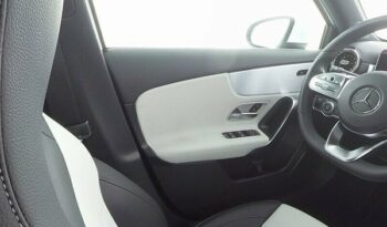 Mercedes-Benz A 200 d Premium AMG Line pieno