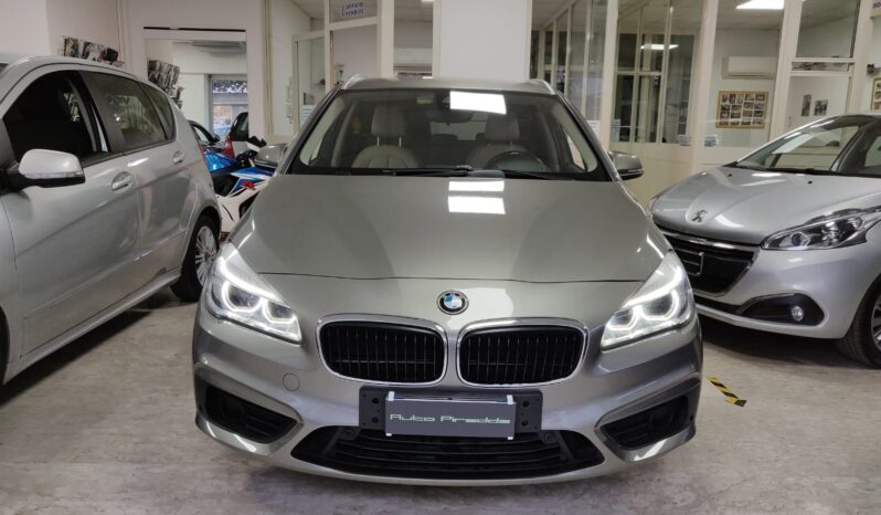 Bmw 218 d Active Tourer Luxury pieno