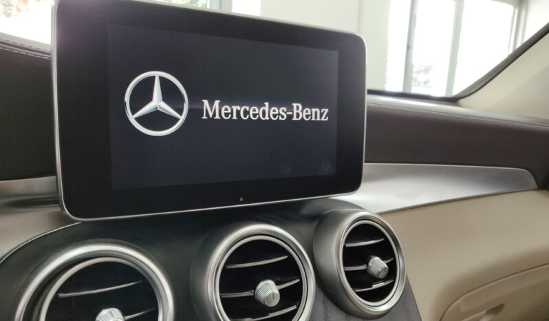 Mercedes-Benz GLC 250 4Matic Premium pieno