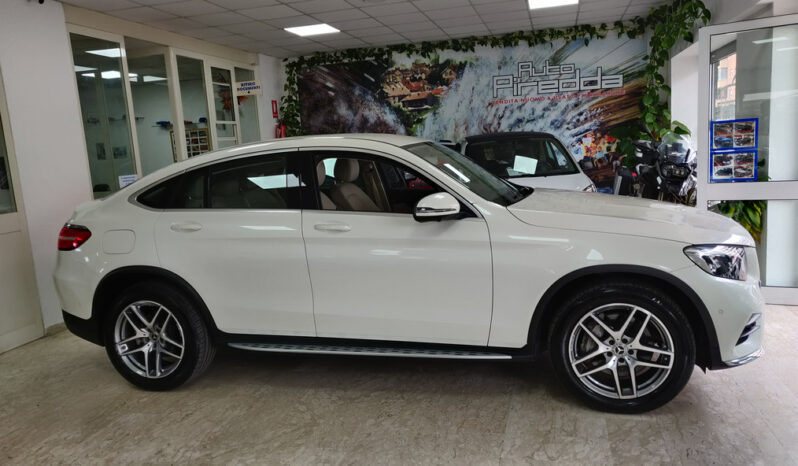 Mercedes-Benz GLC 250 4Matic Premium pieno