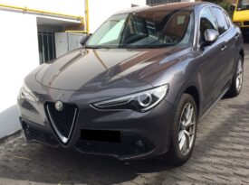 Alfa Romeo Stelvio 2.2 Turbodiesel AT8 Q4 Executive