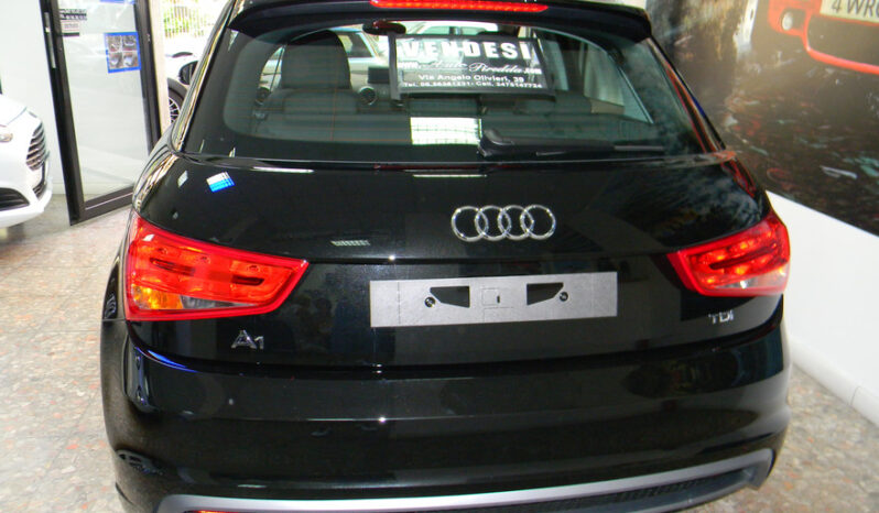 Audi A1 1.6 Tdi S-Line Attraction pieno