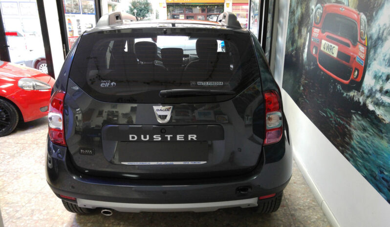 Dacia Duster Black Shadow pieno