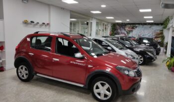 Dacia Sandero Stepway 1.6 pieno