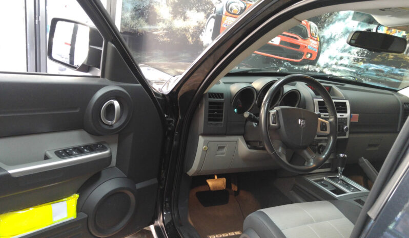 Dodge Nitro pieno