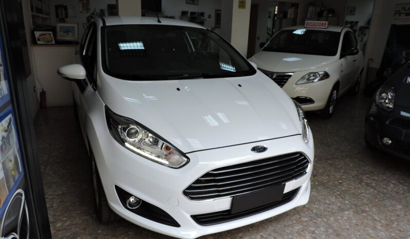 Ford Fiesta Nuove usate km0 aziendali pieno