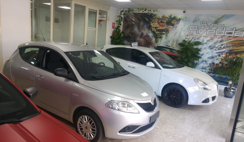 Lancia Ypsilon 1.2 5 Porte pieno