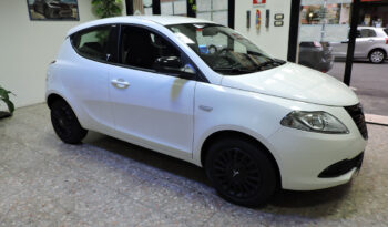 Lancia Ypsilon Nuovo e usato pieno