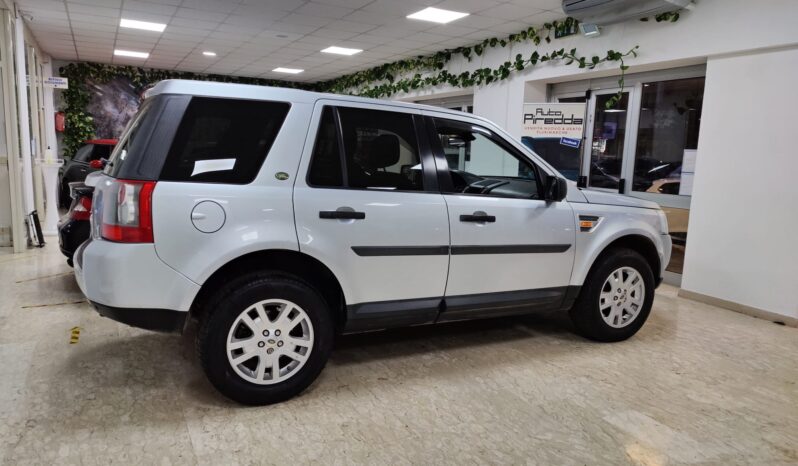 Land Rover Freelander 2 2.2 TD4 4×4 pieno