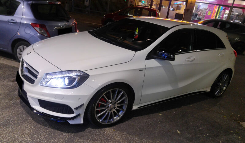 Mercedes-Benz A200 AMG pieno