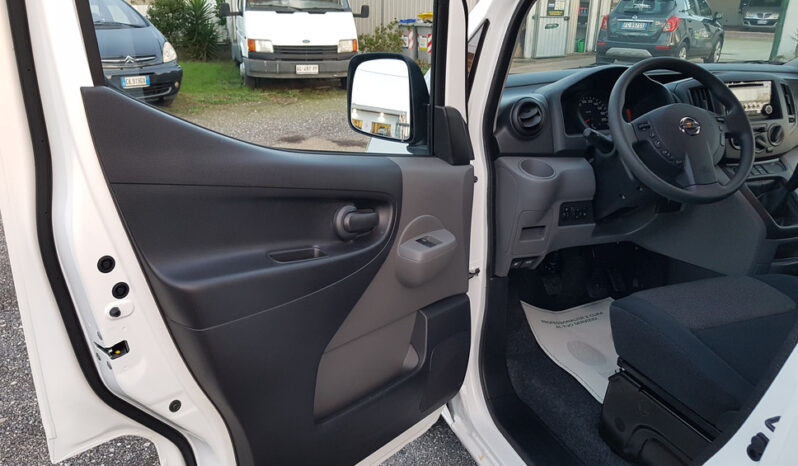 Nissan NV200 pieno