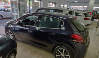 Peugeot 208 5 Porte Nuove usate km0 aziendali pieno