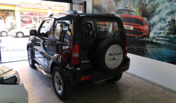 Suzuki Jimny usate pieno