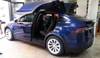 Tesla Model X 90D pieno