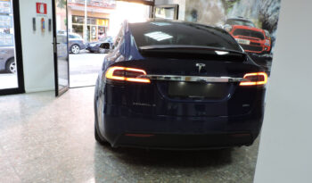 Tesla Model X 90D pieno