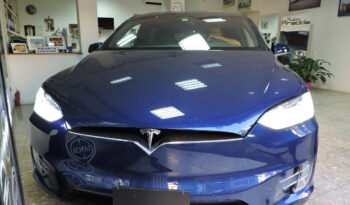 Tesla Model X 90D pieno