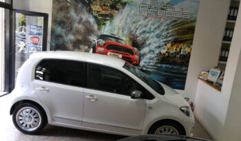 Volkswagen UP! Nuove e usate pieno