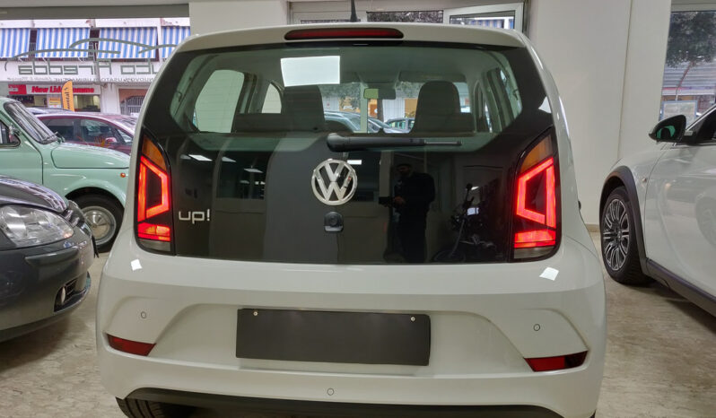 Volkswagen UP! Nuove usate km0 aziendali pieno