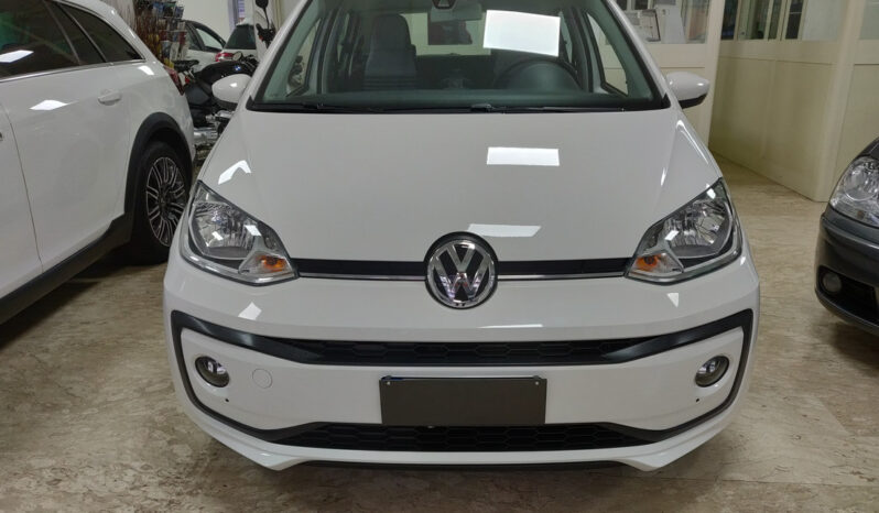 Volkswagen UP! Nuove usate km0 aziendali pieno