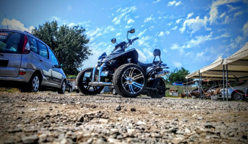 YongKang JLA923b 250cc pieno