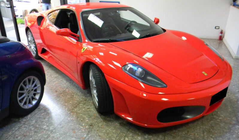 Ferrari F430 pieno