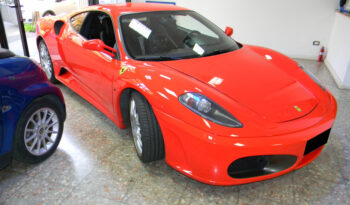 Ferrari F430 pieno