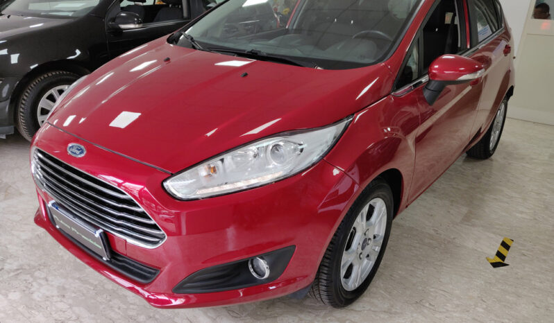 Ford Fiesta 1.4 Gpl Titanium pieno