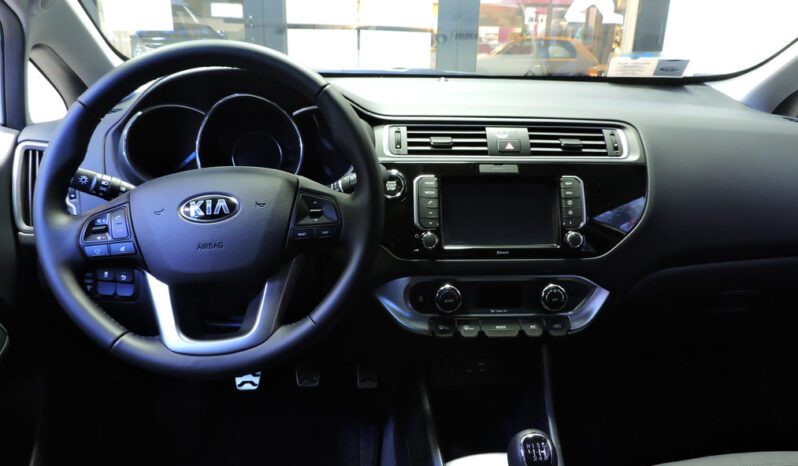 Kia Rio 5 Porte pieno