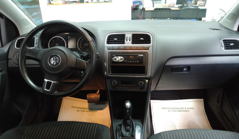 Volkswagen Polo 1.6 TDI DSG 5P Highline pieno