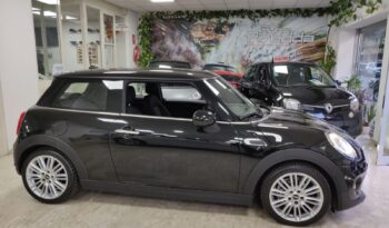 Mini Cooper D 1.5 pieno