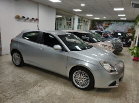 Alfa Romeo Giulietta 1.6 JTDm-2 105 CV Exclusive