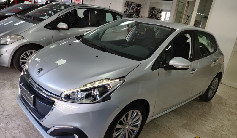 Peugeot 208 5 Porte pieno