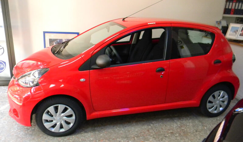 Toyota Aygo 1.0 Active 5 Porte pieno