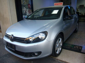Volkswagen Golf 1.6 Tdi 5 Porte