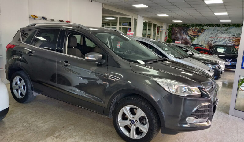 Ford Kuga 2.0 TDCI 120 CV S&S 2WD Titanium Euro 6B pieno