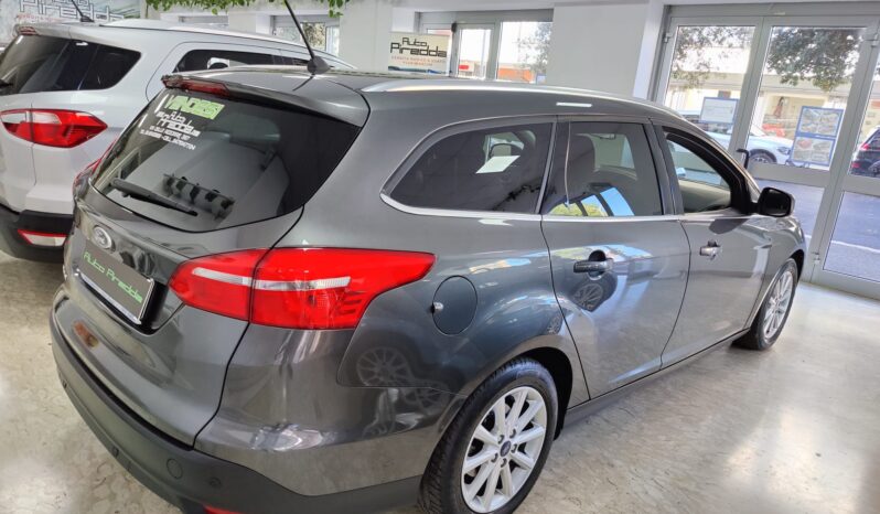 Ford Focus 1.6 GPL SW Titanium pieno