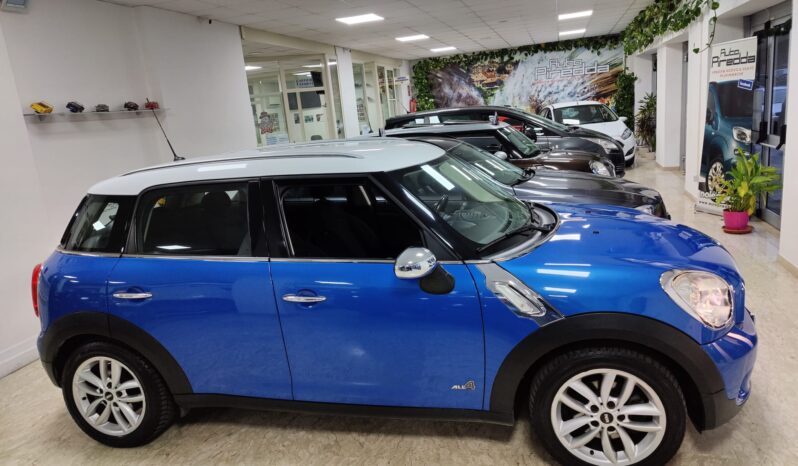 Mini Cooper D Countryman 1.6 ALL4 pieno