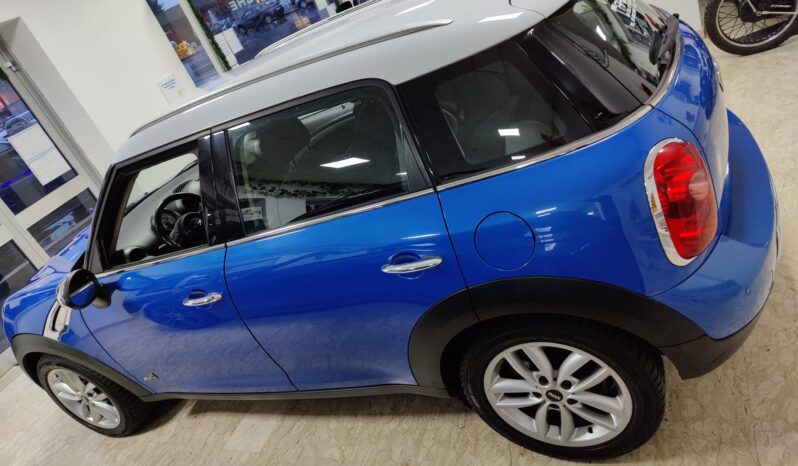 Mini Cooper D Countryman 1.6 ALL4 pieno