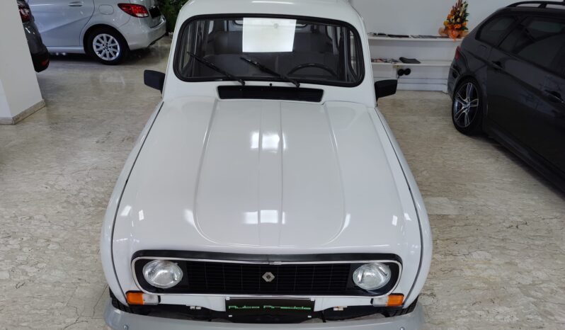 Renault 4 950 pieno