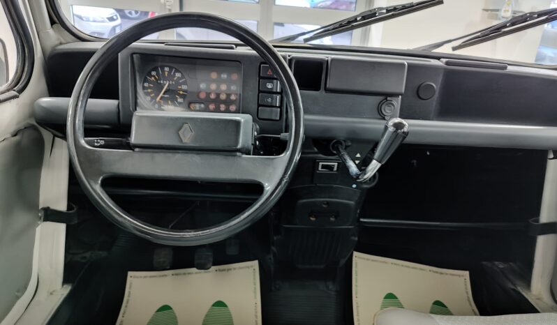 Renault 4 950 pieno