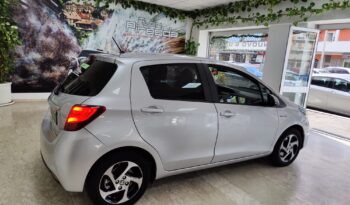 Toyota Yaris 1.5 Hybrid pieno