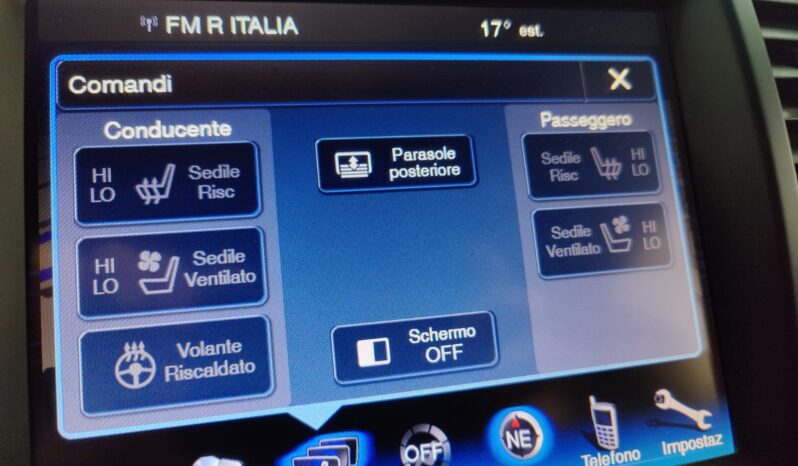 Lancia Thema 3.0 V6 Multijet II 239 CV Platinum pieno