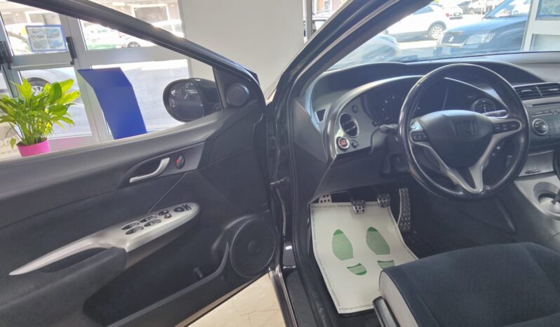 Honda Civic 2.2 i-CTDi 5p. pieno