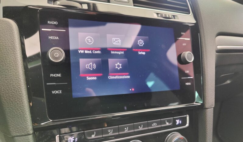 Volkswagen Golf GTI Performance 2.0 245 CV TSI DSG 5p. pieno