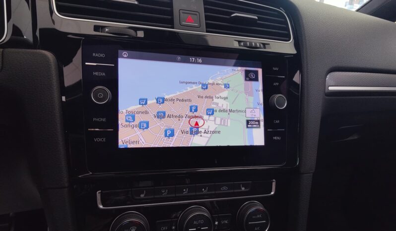 Volkswagen Golf GTI Performance 2.0 245 CV TSI DSG 5p. pieno