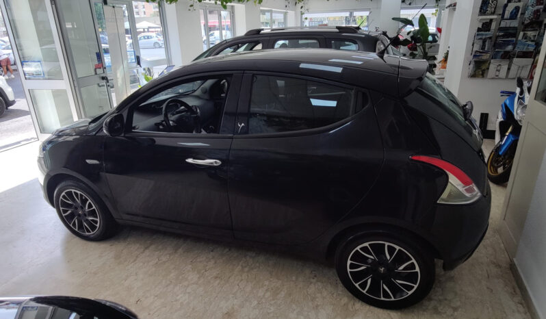 Lancia Ypsilon 1.2 69 CV 5 porte S&S E6 pieno