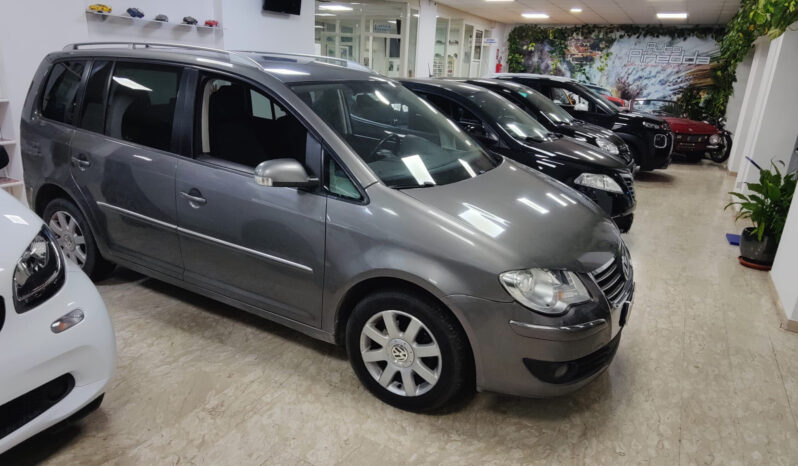 Volkswagen Touran 2.0 TDI DSG 7 Posti pieno