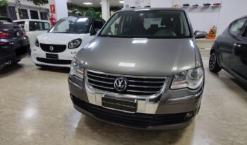 Volkswagen Touran 2.0 TDI DSG 7 Posti pieno