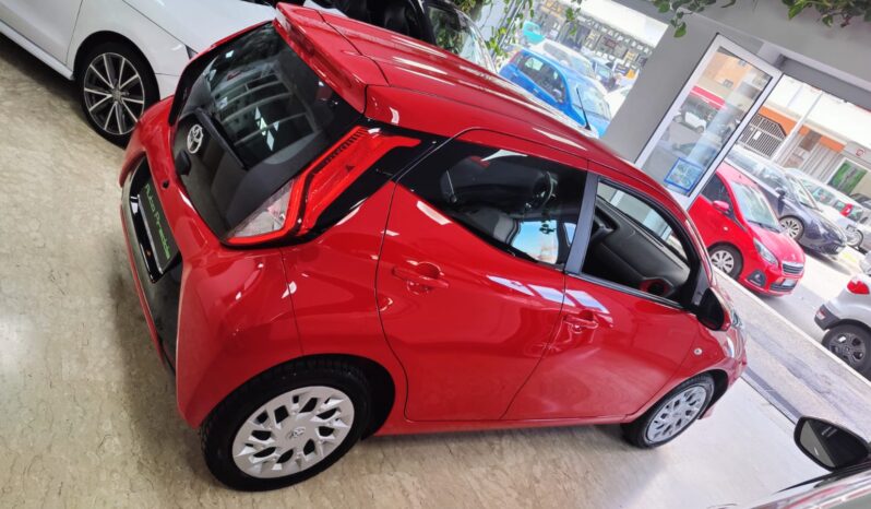 Toyota Aygo 1.0 VVT-i 72 CV 5 Porte x-cool pieno